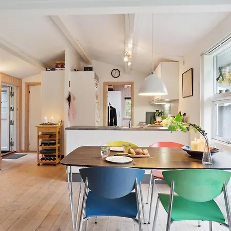 3 Bedroom Cozy In Gorlev