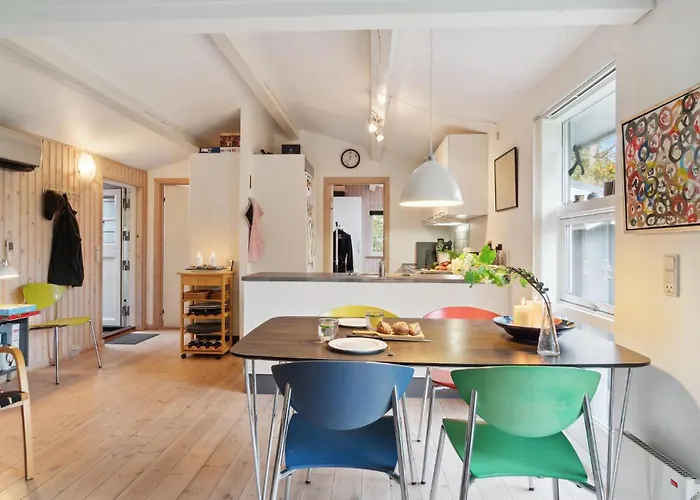 3 Bedroom Cozy In Gorlev
