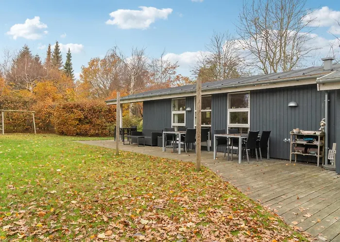 펜션 3 Bedroom Cozy In